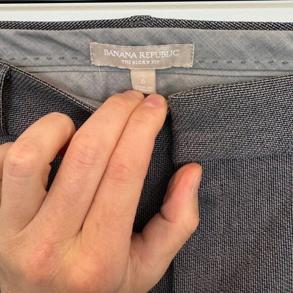 Banana Republic The Sloan Fit Retro Gray Herringbone Flare Leg Pants, Size 6 - Picture 2 of 7